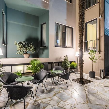 Allure Boutique Hotel Tiranë Luaran gambar