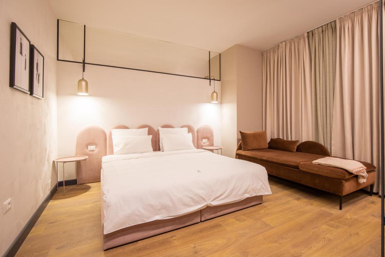 Allure Boutique Hotel Tiranë Luaran gambar