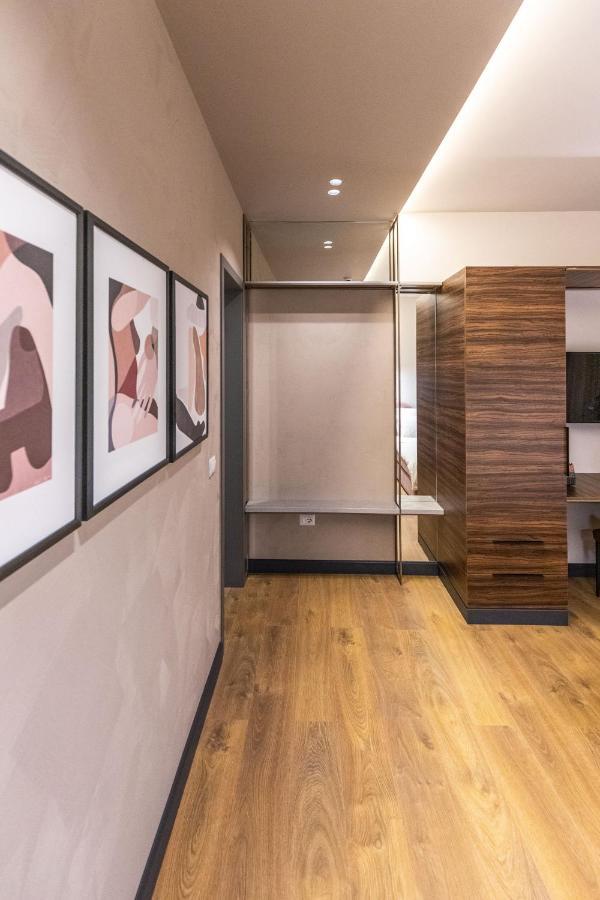Allure Boutique Hotel Tiranë Luaran gambar