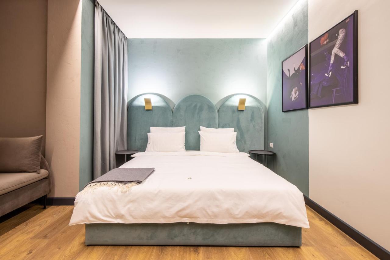 Allure Boutique Hotel Tiranë Luaran gambar