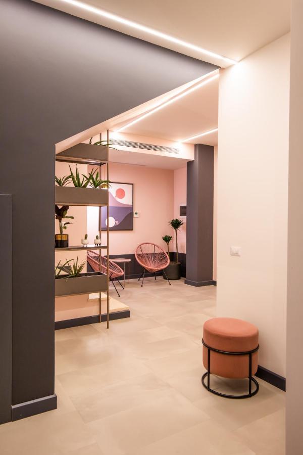 Allure Boutique Hotel Tiranë Luaran gambar
